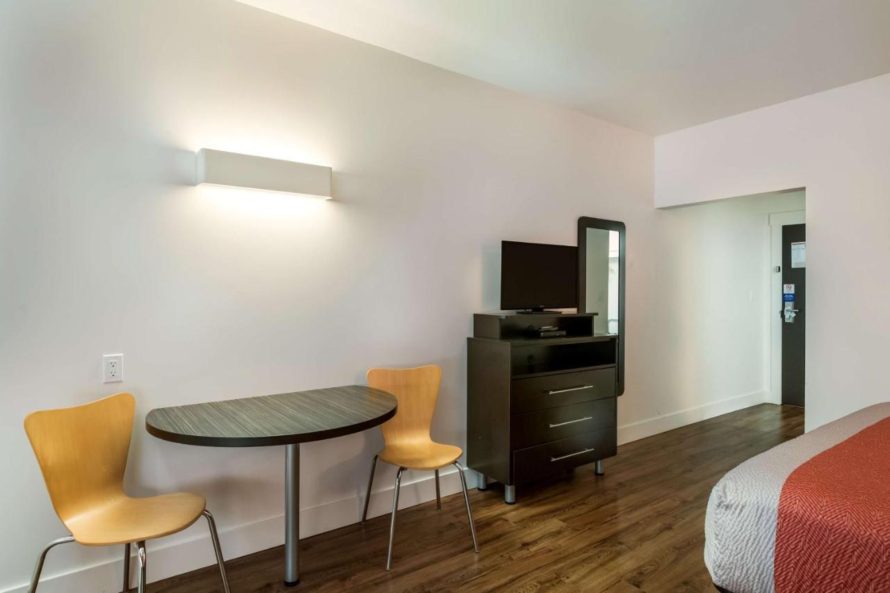 Motel 6-Moncton, Nb Экстерьер фото